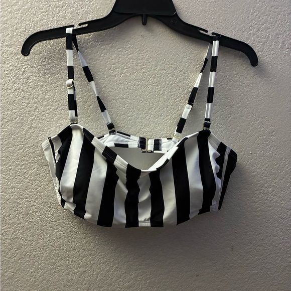 Shade & Shore Black and White Striped Bikini Top XL - Picture 2 of 14